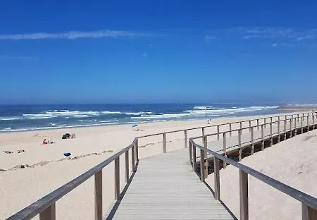 Alojamento Ferreira Apartment