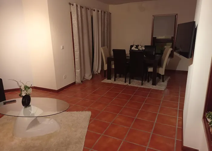 Alojamento Ferreira *